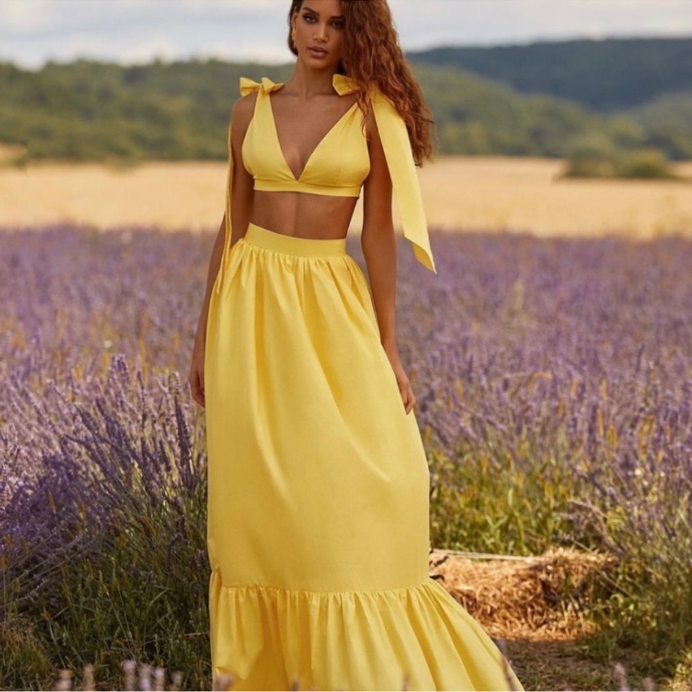 Alamour The Label Yellow Skirt Set